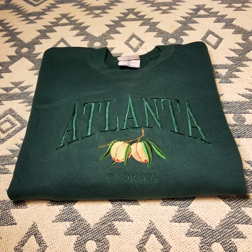 Georgia Peach • Atlanta Pullover sweatshirt